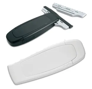 Автомобильный скребок с двумя насадками, мягкой и жесткой, белый Автомобильный скребок с двумя насадками, мягкой и жесткой, белый