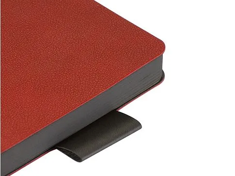 Ежедневник А5 датированный Boston 2026, красный с серым обрезом