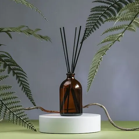 Парфюм для интерьера с аромадиффузором по мотивам Rouge