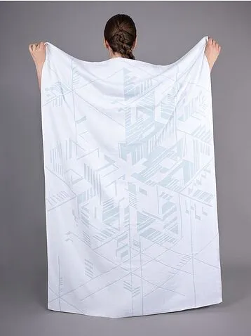 Плед Winterflake, бело-голубой с люрексом