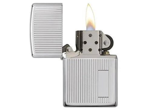 Зажигалка ZIPPO Classic с покрытием High Polish Chrome, латунь/сталь, серебристая, 38x13x57 мм