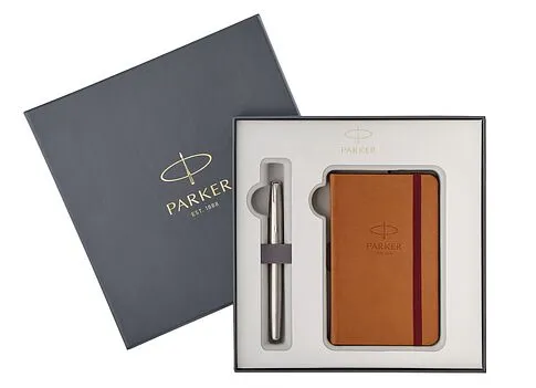 Набор Parker: перьевая ручка Parker, блокнот для записей, черный картридж Набор Parker: перьевая ручка Parker, блокнот для записей, черный картридж