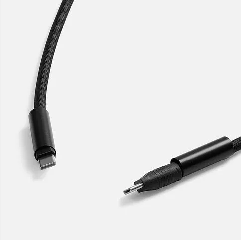 Кабель-ланьярд energyFlex Power Delivery 60 Вт, черный