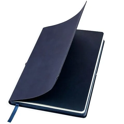 Ежедневник A5 недатированный Massimo в мягком переплёте, темно-синий
