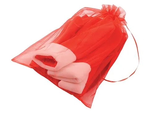 Набор в зимнюю стужу, шапка, шарф, варежки в чехле  529701