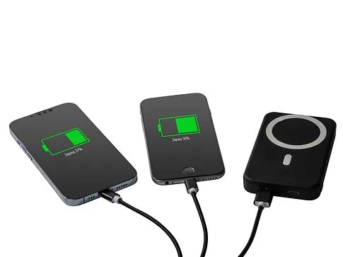 Кабель для зарядки Tres с брелоком, черный