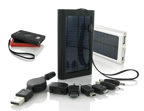 PowerBank Solaris Plus S, двойное питание от USB и от солнечной батареи, емкость 2600 mA/h, красный