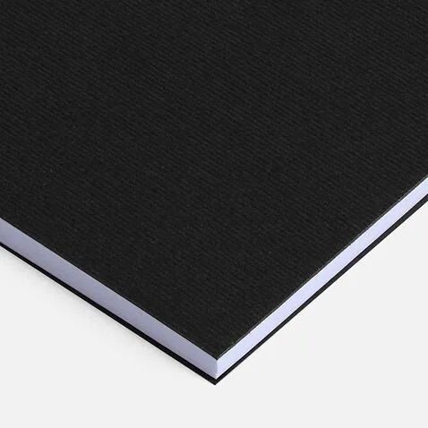 Блокнот Salvador в клетку, черный