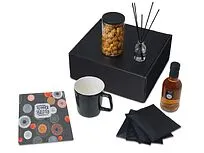 Подарочный набор Re:y. Treat с кружкой, сиропом и попкорном