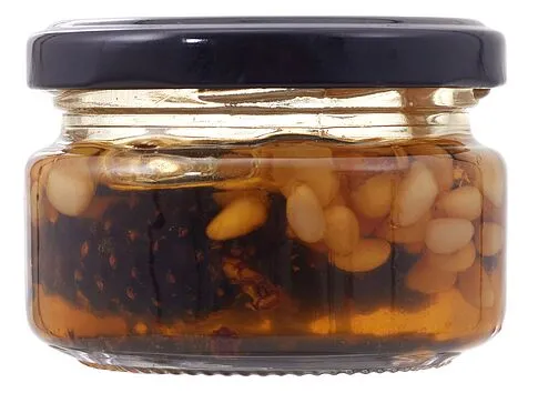 Мед с сосновой шишкой и кедровым орехом 120 гр.